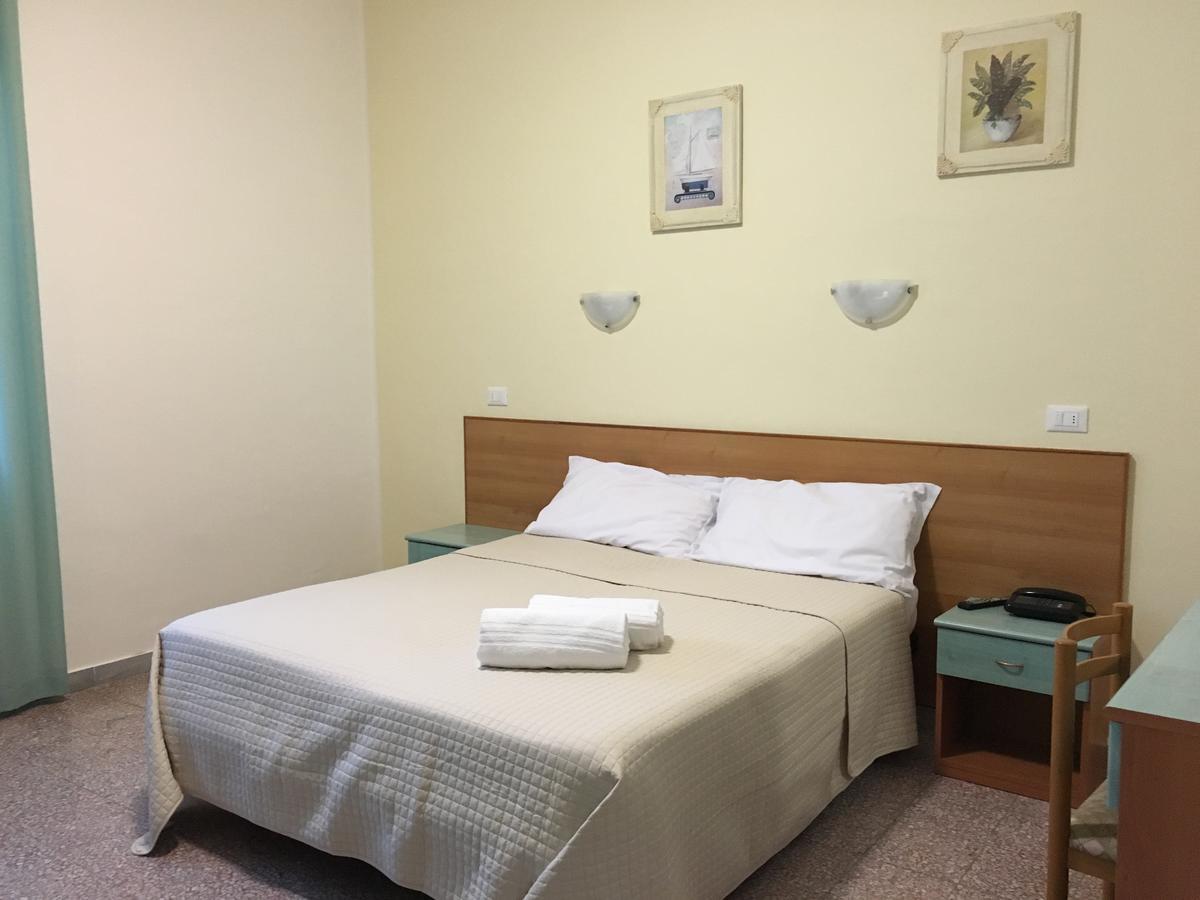 Hotel Valente Ортона Экстерьер фото