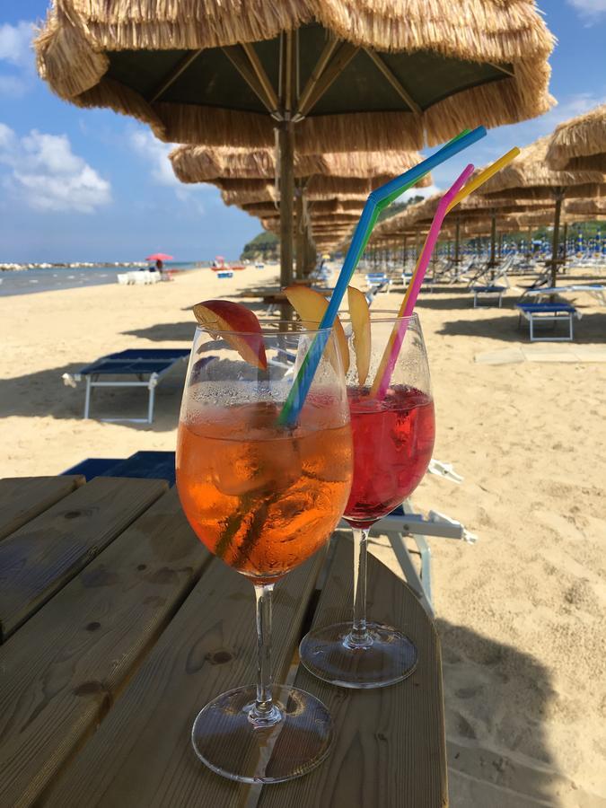 Hotel Valente Ортона Экстерьер фото