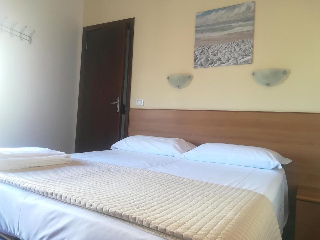 Hotel Valente Ортона Экстерьер фото