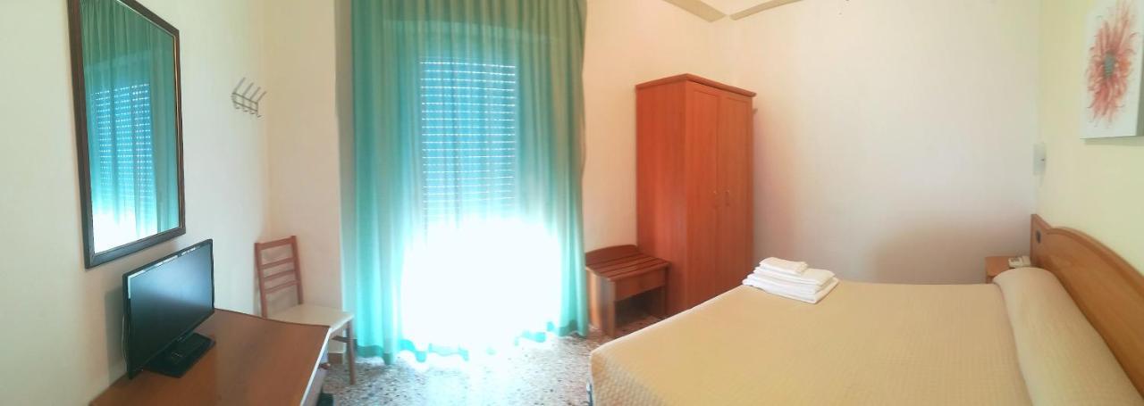 Hotel Valente Ортона Экстерьер фото
